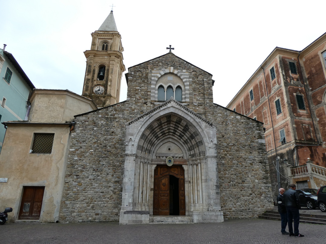Cattedrale di Santa Maria Assunta-文蒂米利亚必去景点