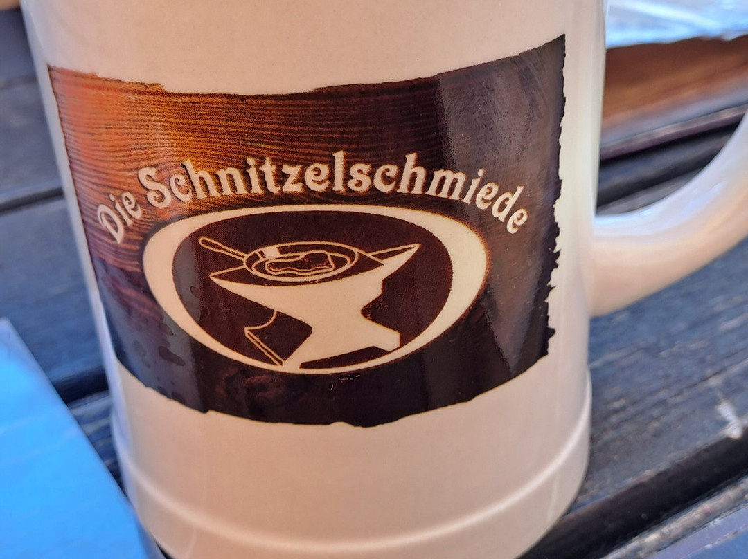 Schnitzelschmiede & Pension Bäumchen主图