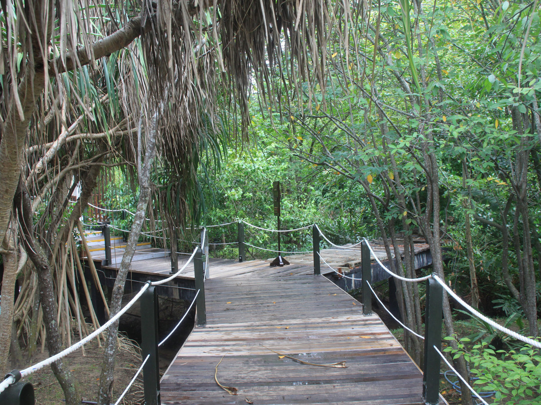 素里亚度假酒店主图