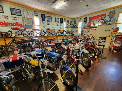 Peterborough Caravan Park主图