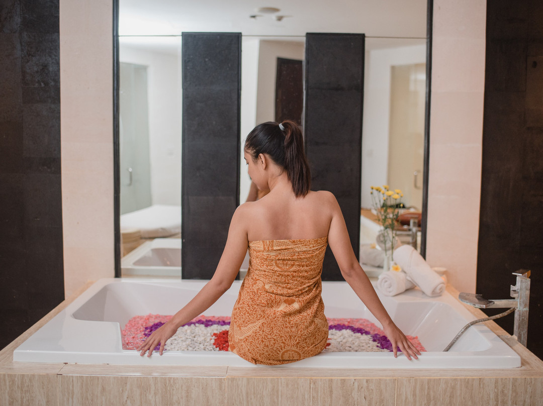 Ambiente Spa at Lv8 Resort Hotel景点图片