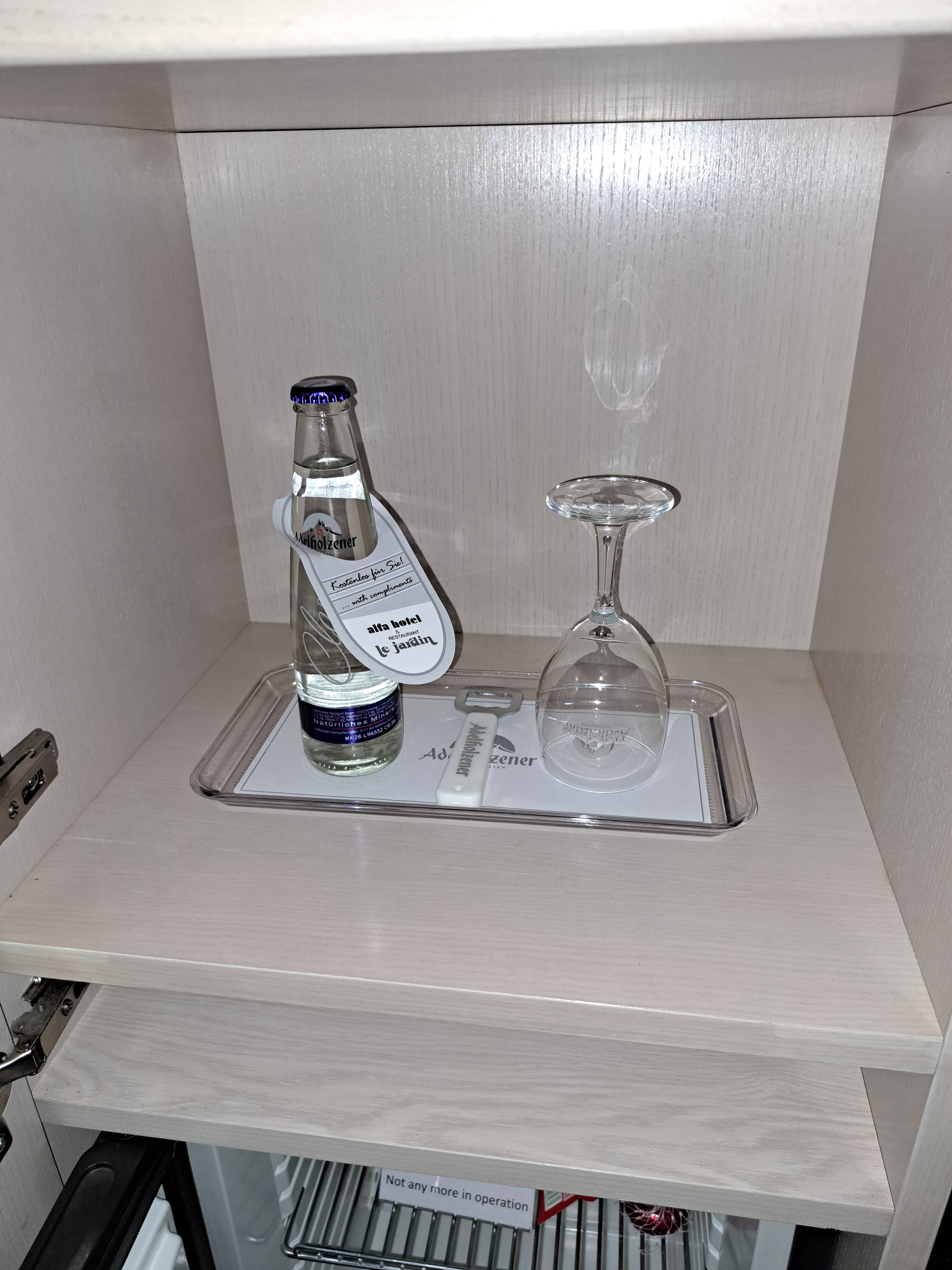 Alfa Hotel-官方