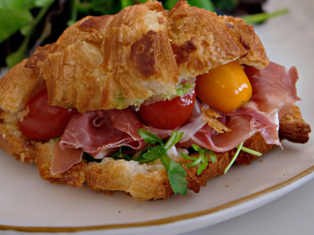 Brigitte Coffee Shop