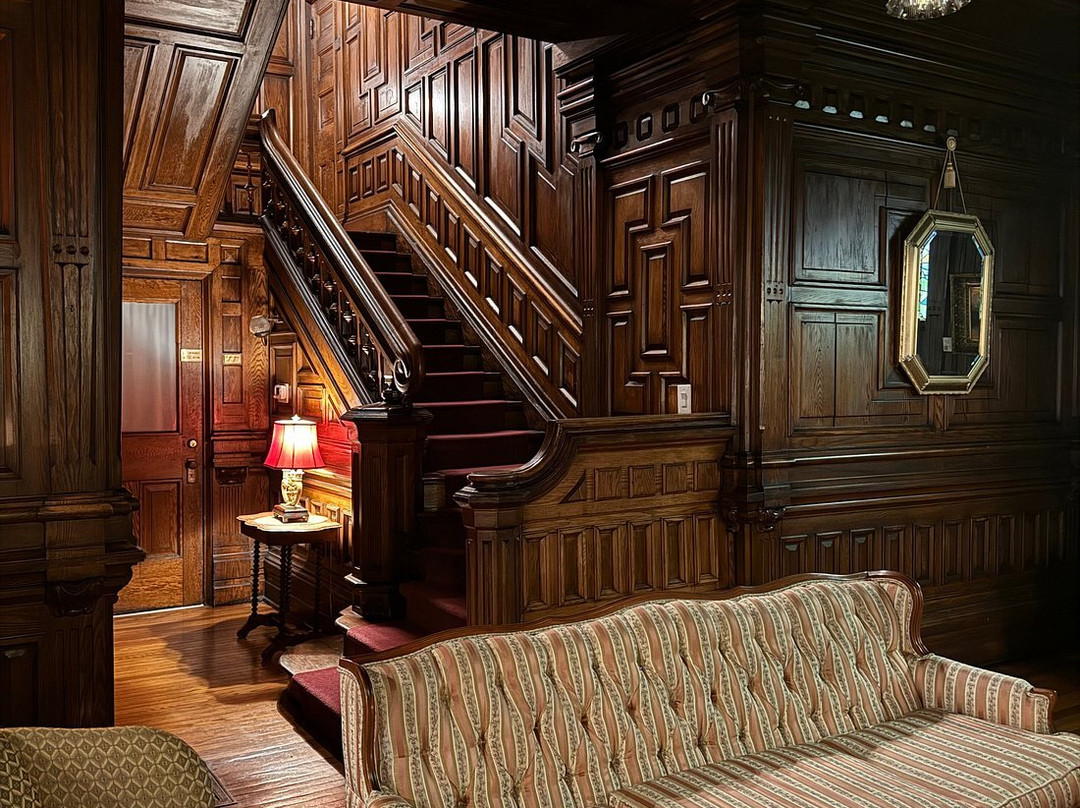 Cedar Crest Inn主图