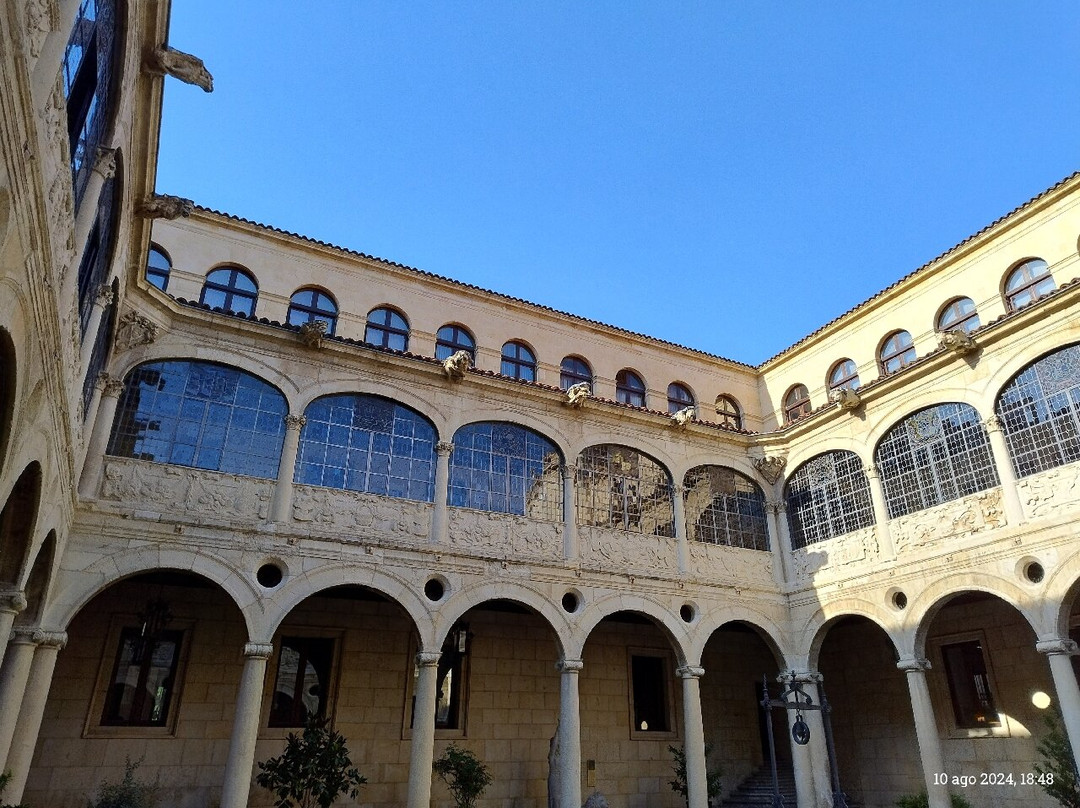 Palacio de los Guzmanes-莱昂必去景点