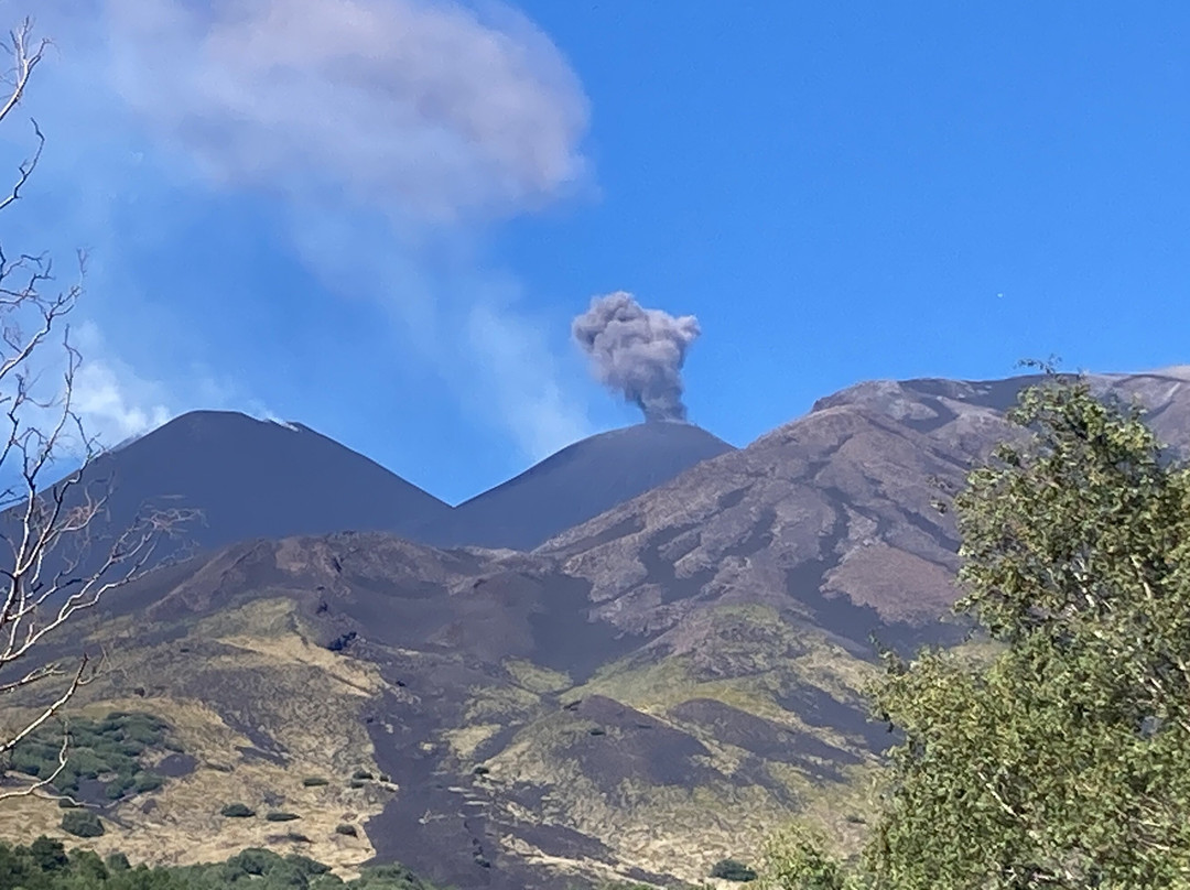 Etna Mareneve Escursioni景点图片