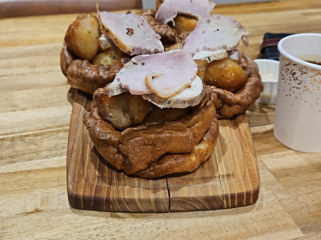 The Marine Hotel主图