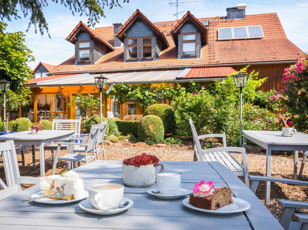 Blütenhotel Village主图