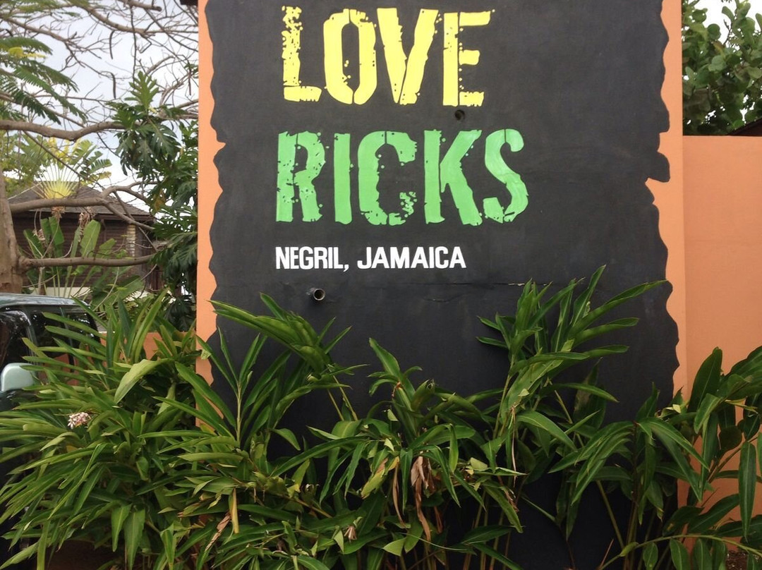 PRLTours.com-蒙特戈贝必去景点