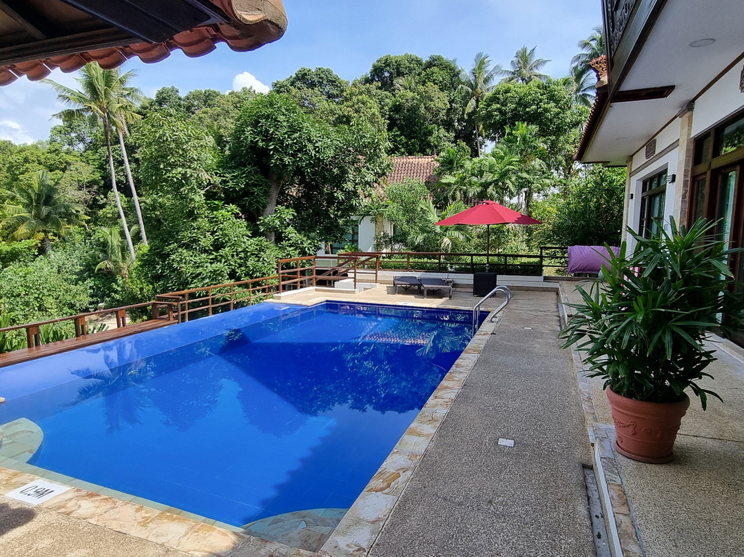因陀罗玛雅泳池别墅酒店主图