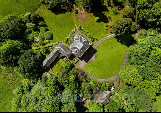 Powis House Estate主图