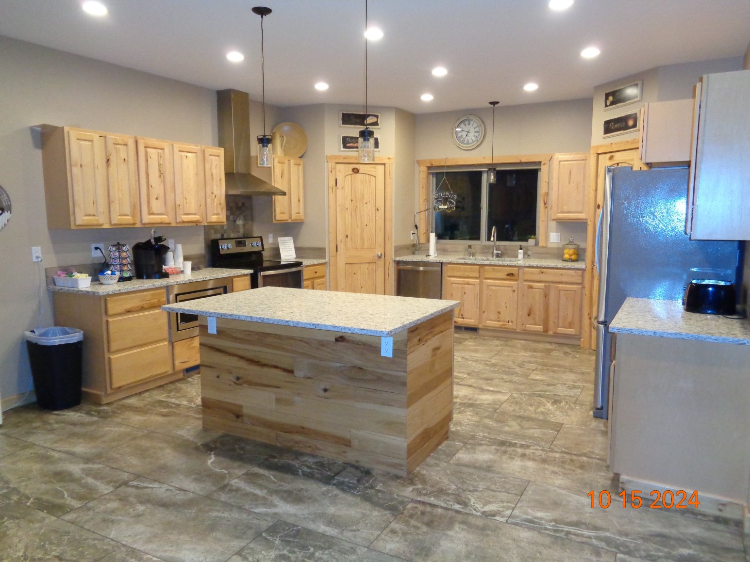 冰川户外木屋-商务中心/多功能厅