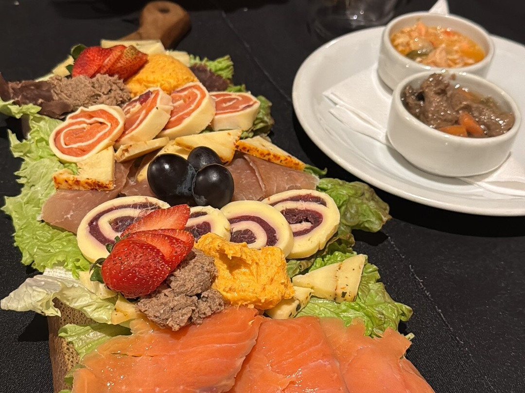 Hotel Frontera Plaza主图