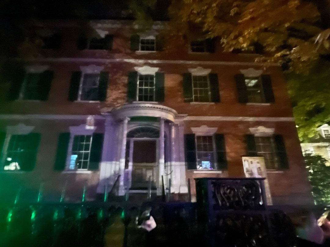 Salem Black Cat Tours-塞勒姆必去景点