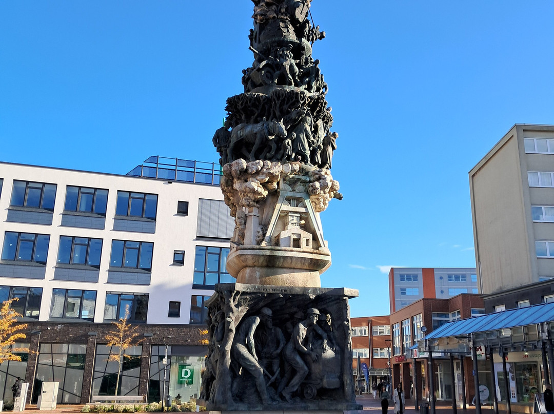 Stadtmonument Turm Der Arbeit-萨尔茨基特必去景点