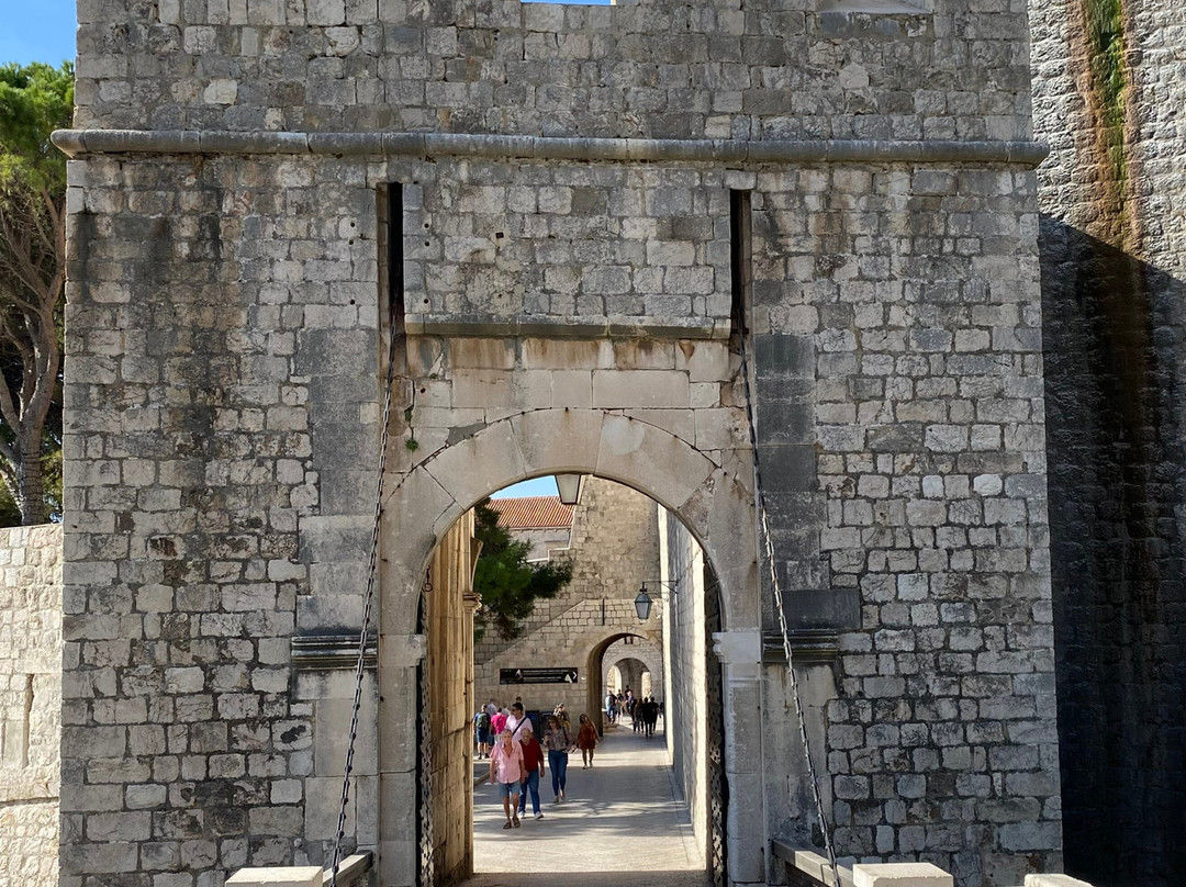 Ploče Gate-杜布罗夫尼克必去景点