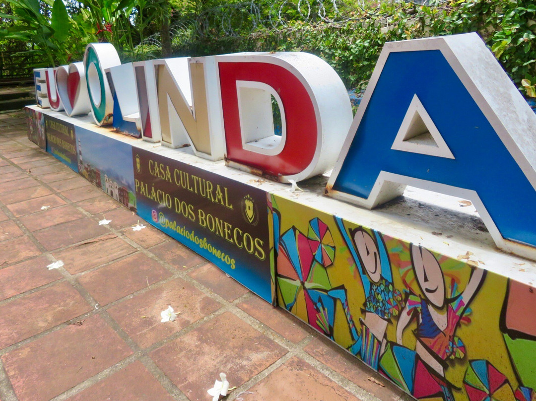 Casa dos Bonecos Gigantes