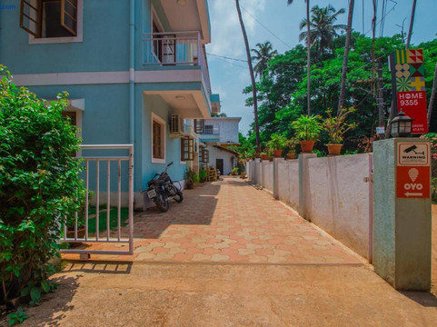 Holy Cross Home Stays