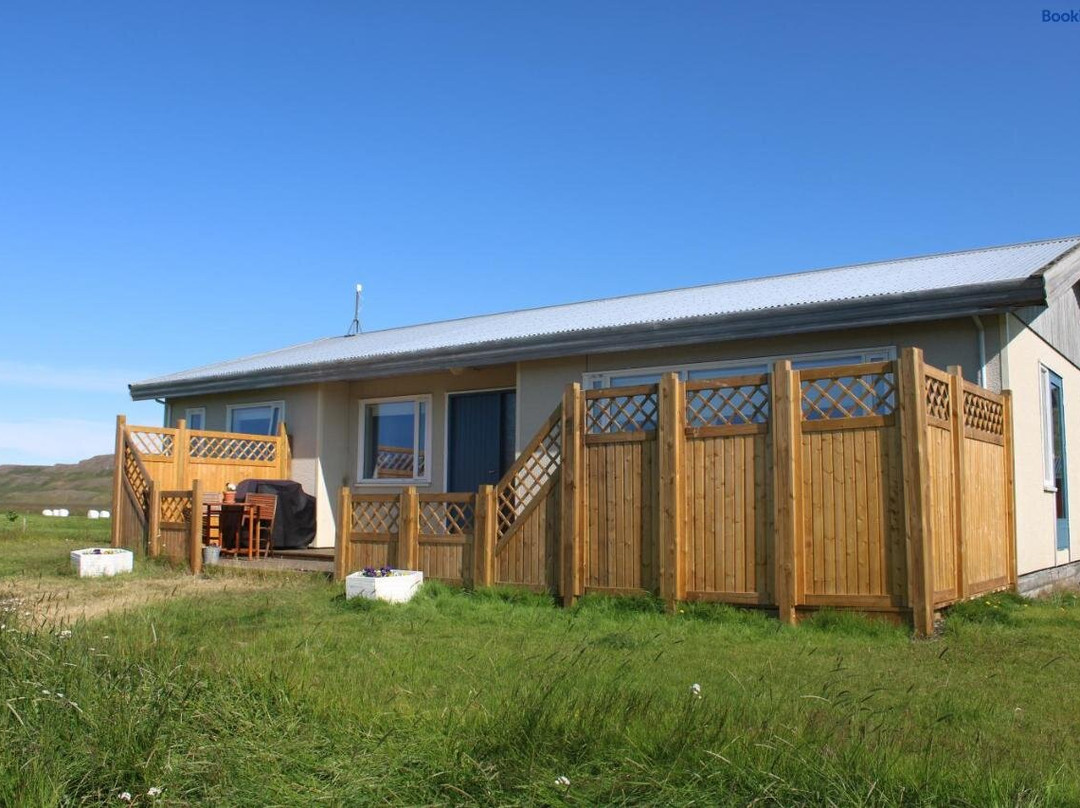 Stóri-Bakki Guesthouse