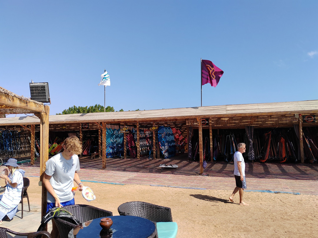 Harry Nass Windsurf & Kite Centres-赫尔格达必去景点