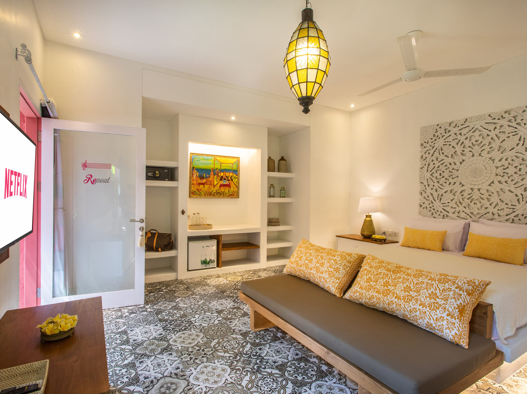 Pinkprivate Sanur - For Cool Adults Only主图