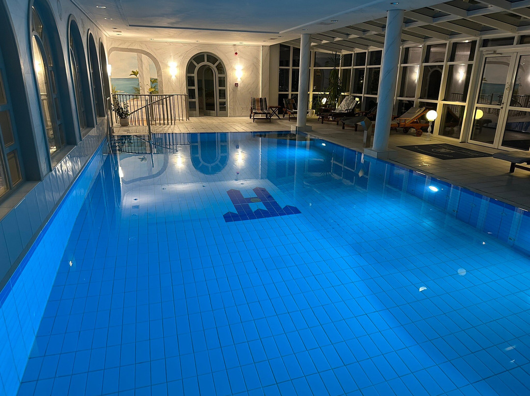 海涅别墅酒店主图