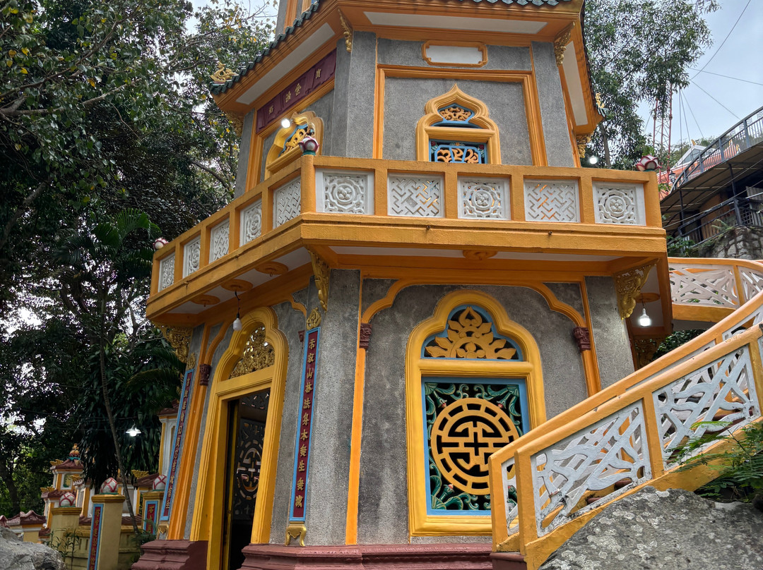 Hang Pagoda景点图片