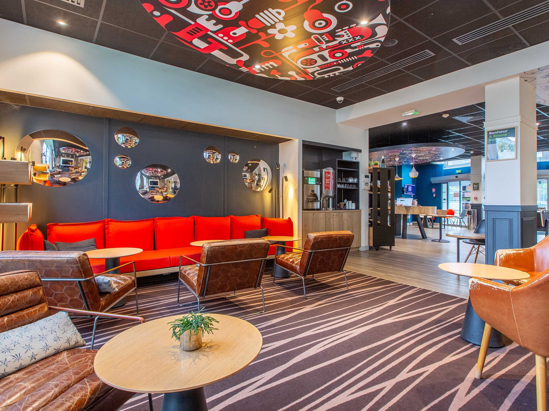 B&B HOTEL Orléans Centre Foch主图