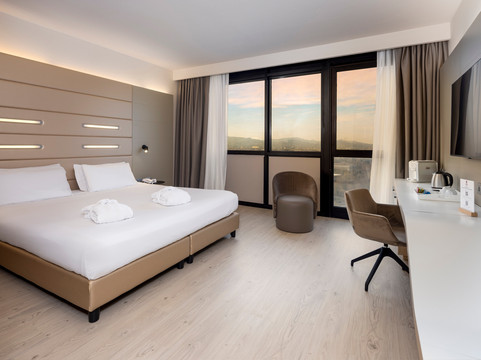 波斯克罗酒店主图