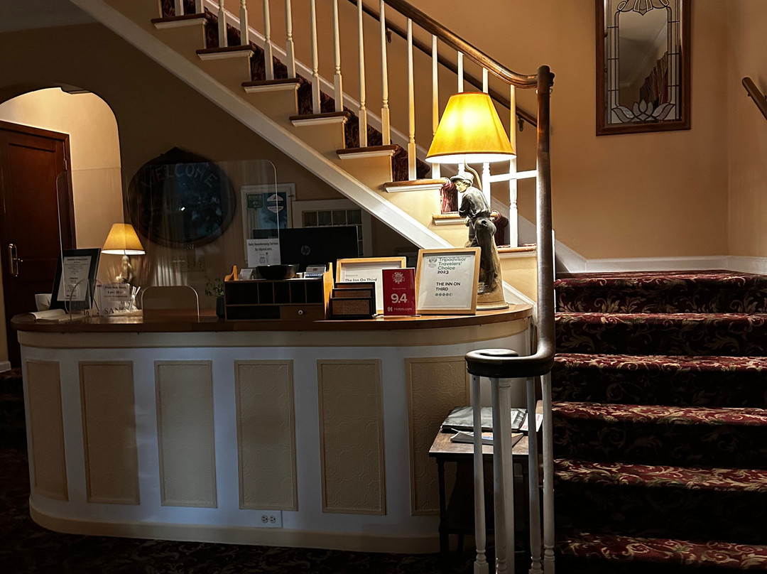 The Inn on Third主图