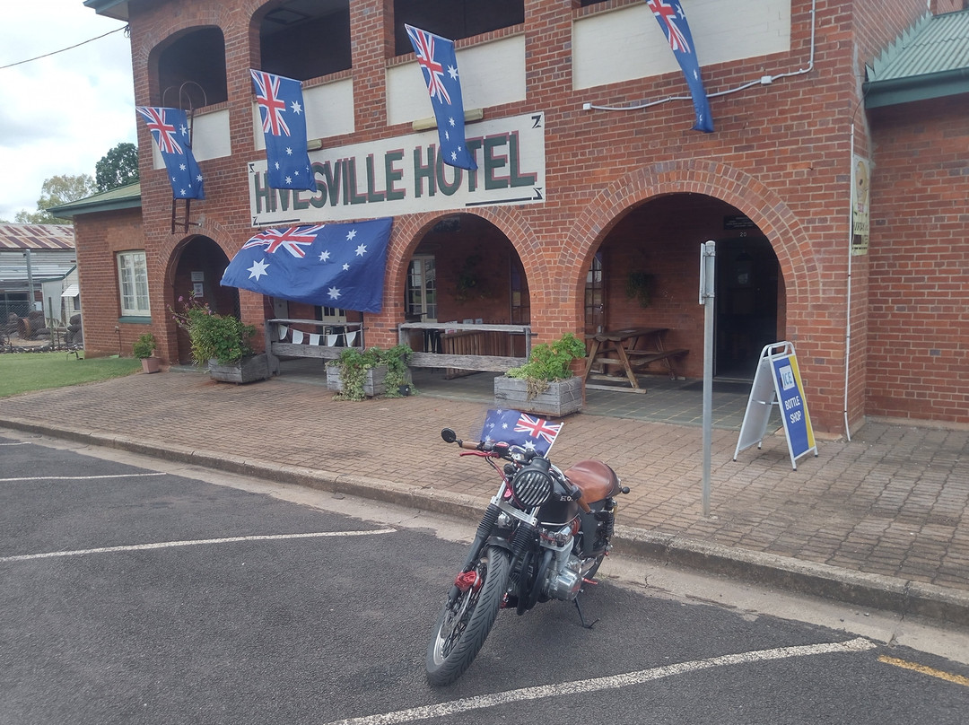 Hivesville Hotel主图