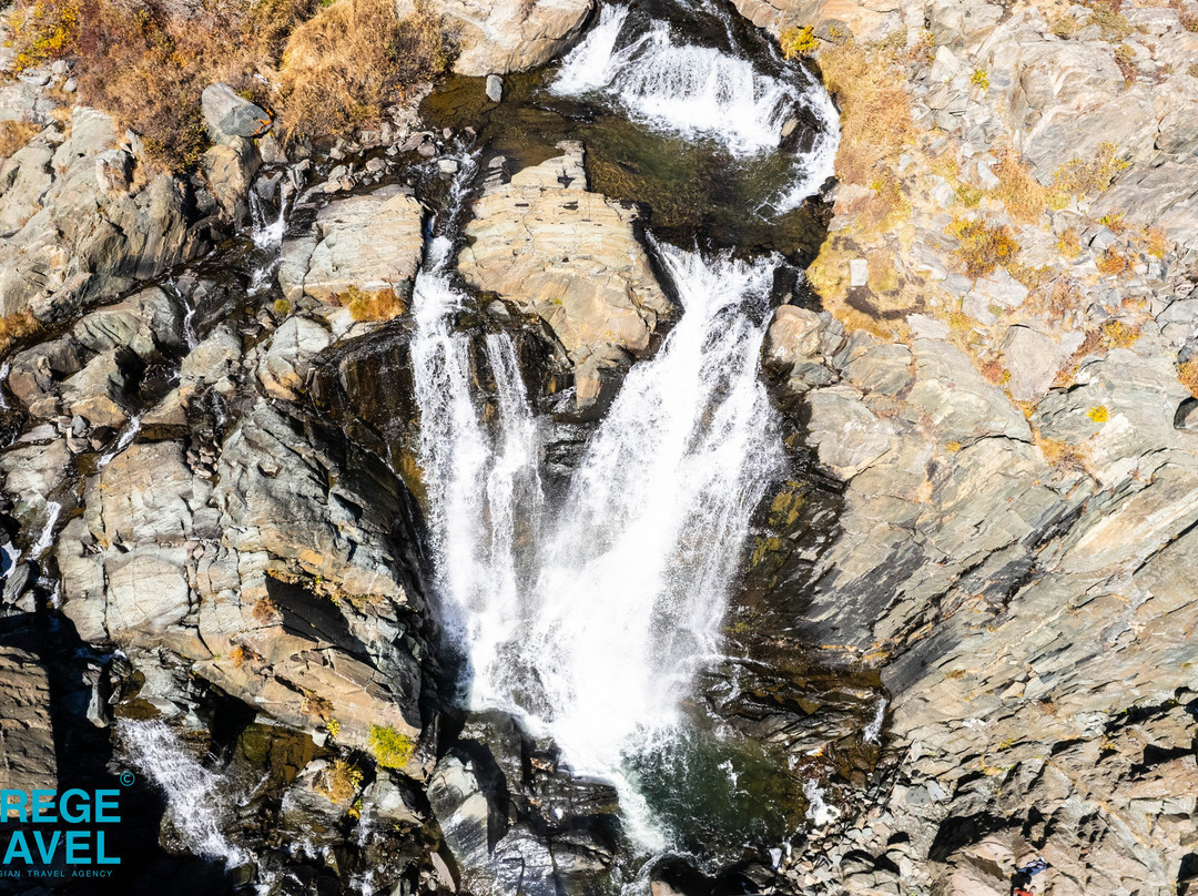 Baga Turgun Waterfall-null必去景点