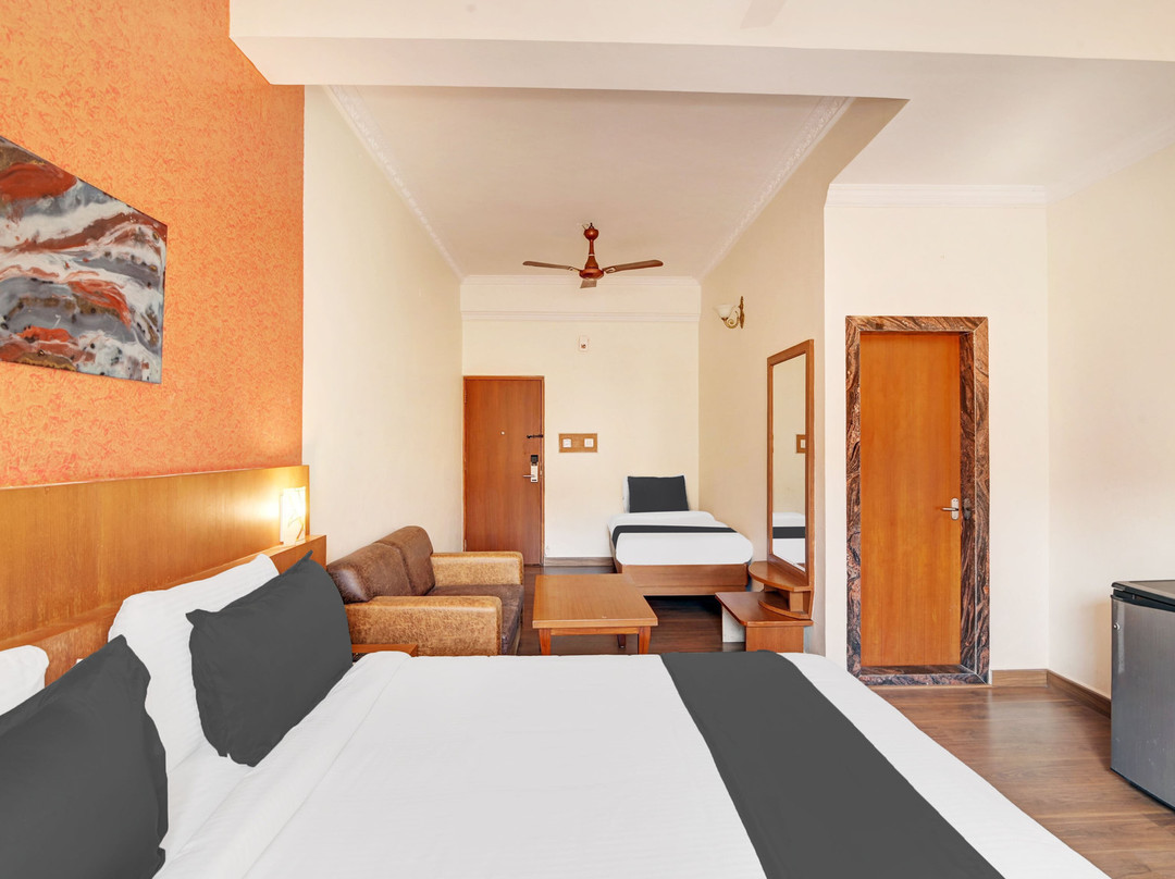 Townhouse Oak City Center Kushal Nagar主图