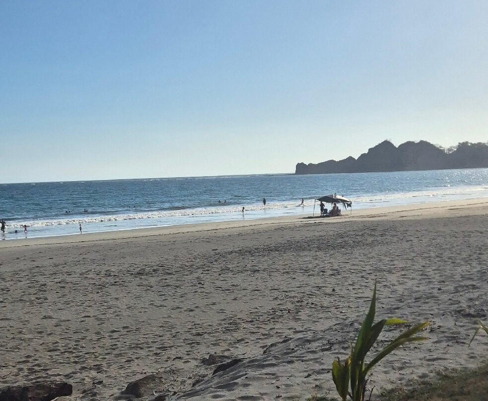 Samara Beach景点图片