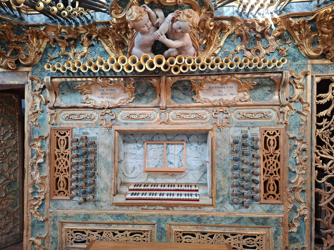 Monastery of Saint Mary of Pombeiro景点图片