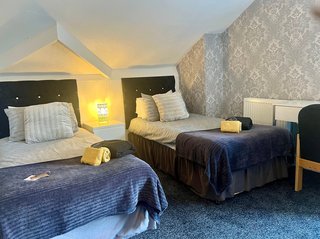 St Andrews House Hotel主图