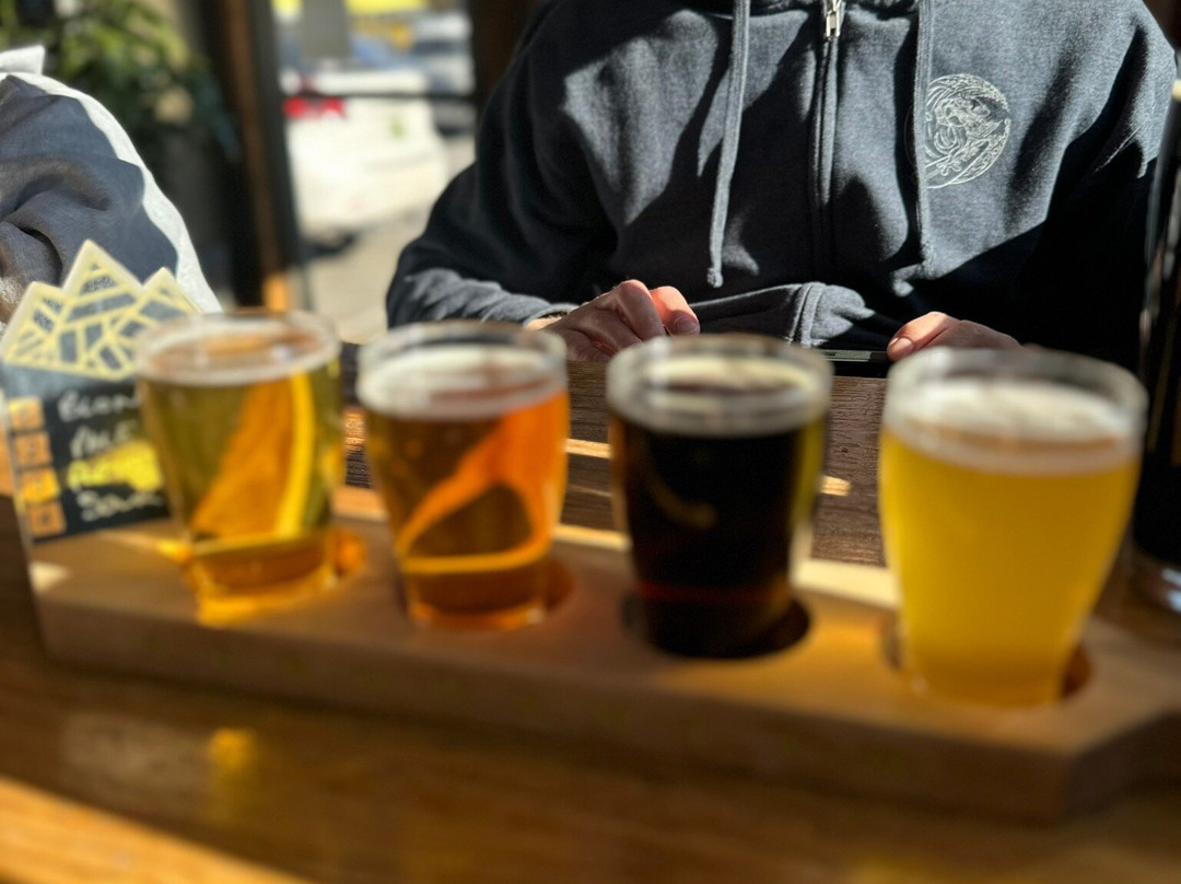 Mount Arrowsmith Brewing Company景点图片