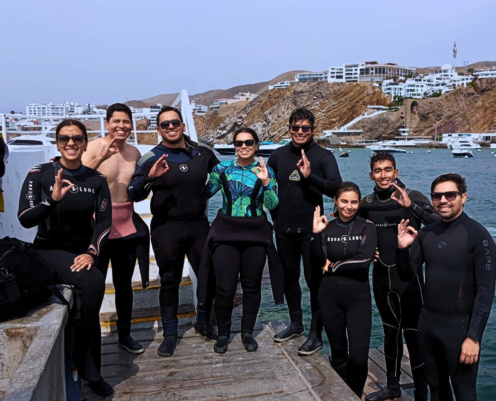 Sb Divers-利马必去景点