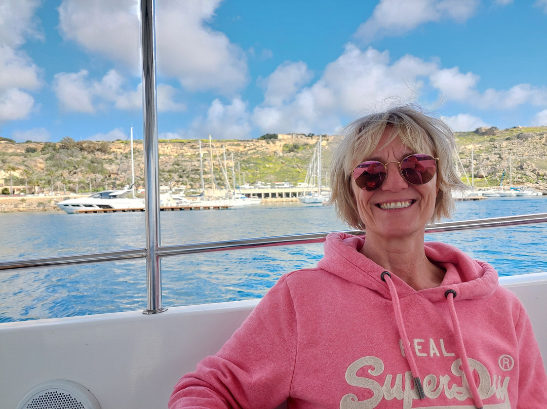 Bella Comino Ferry-姆贾尔必去景点