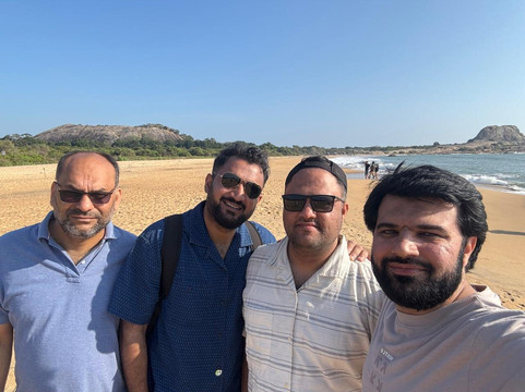 Travel with hisbu-阿鲁甘湾必去景点