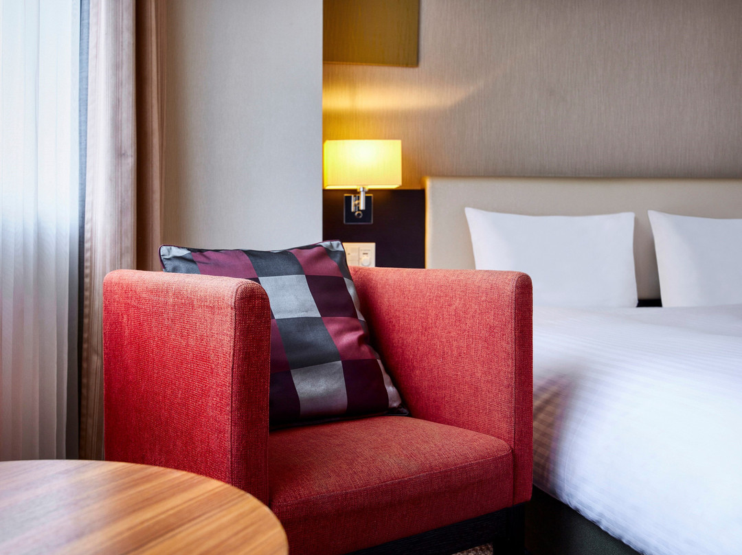 Royal Pines Hotel Chiba主图