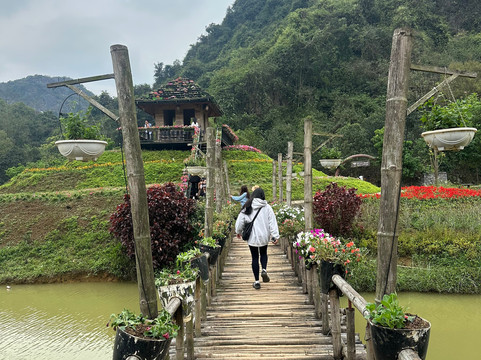 Viet Nam Easy Go Travel-宁平必去景点