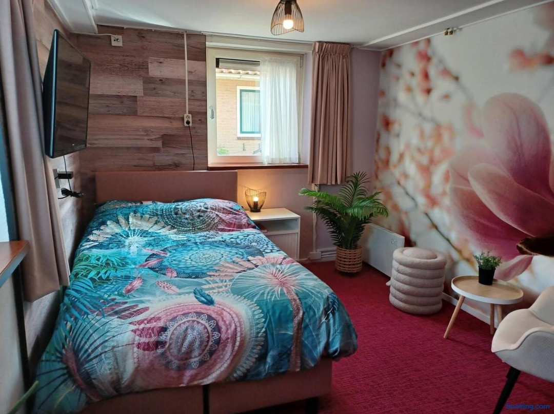 Hotel Dichtbijzee