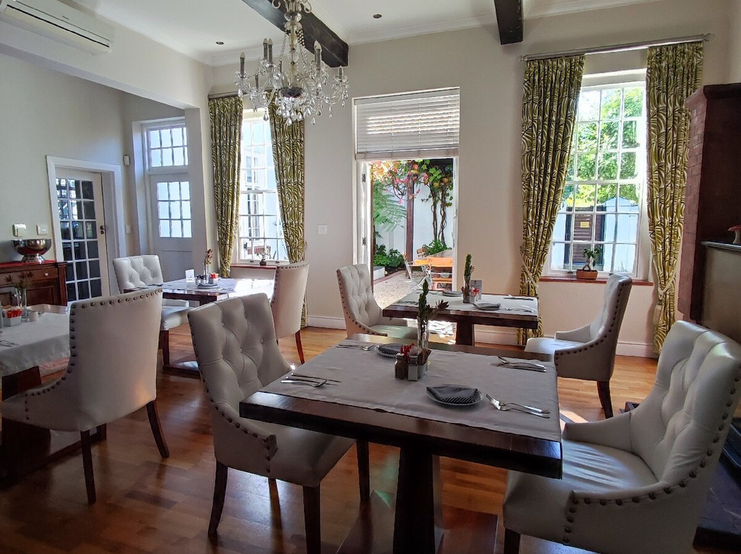 野蘑菇精品宾馆主图