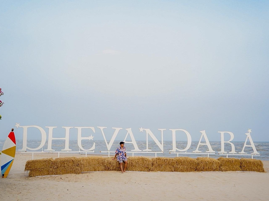 Dhevan Dara Beach Villa Kuiburi主图