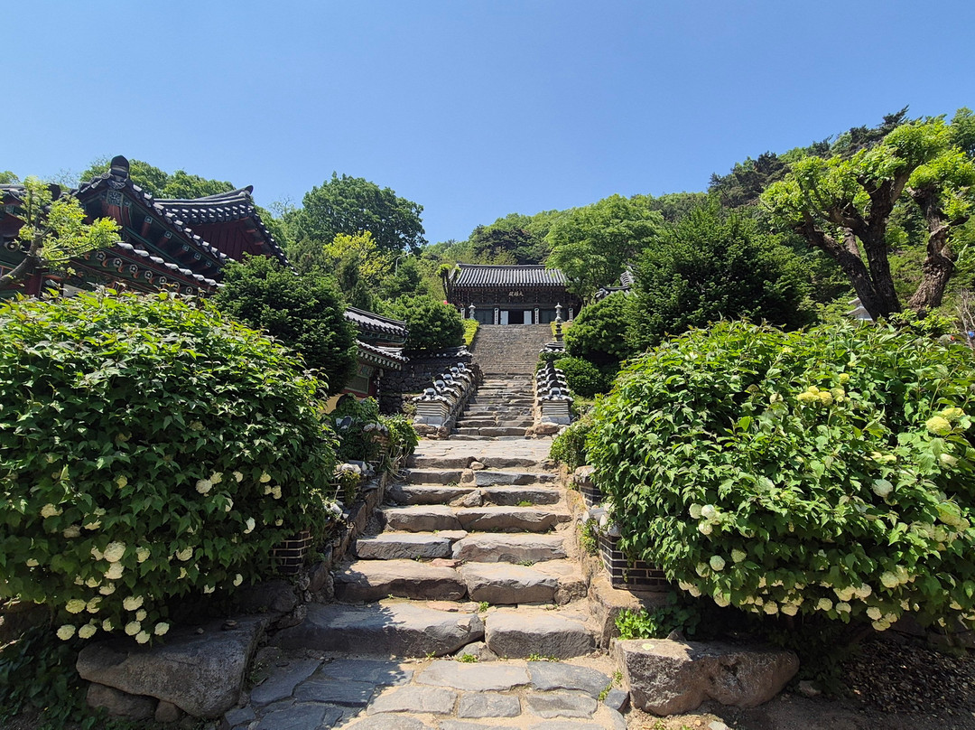 Seoknamsa-安城市必去景点