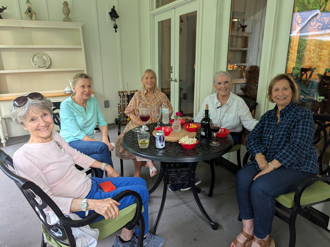 Bed and Breakfast on Tiffany Hill主图