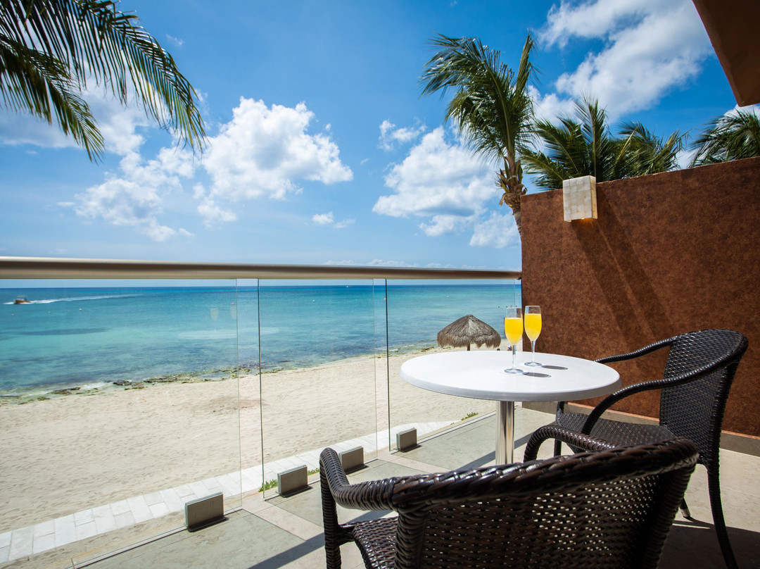 Secrets Aura Cozumel主图