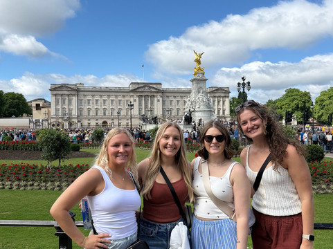 Amber | Rambling London Tours-伦敦必去景点