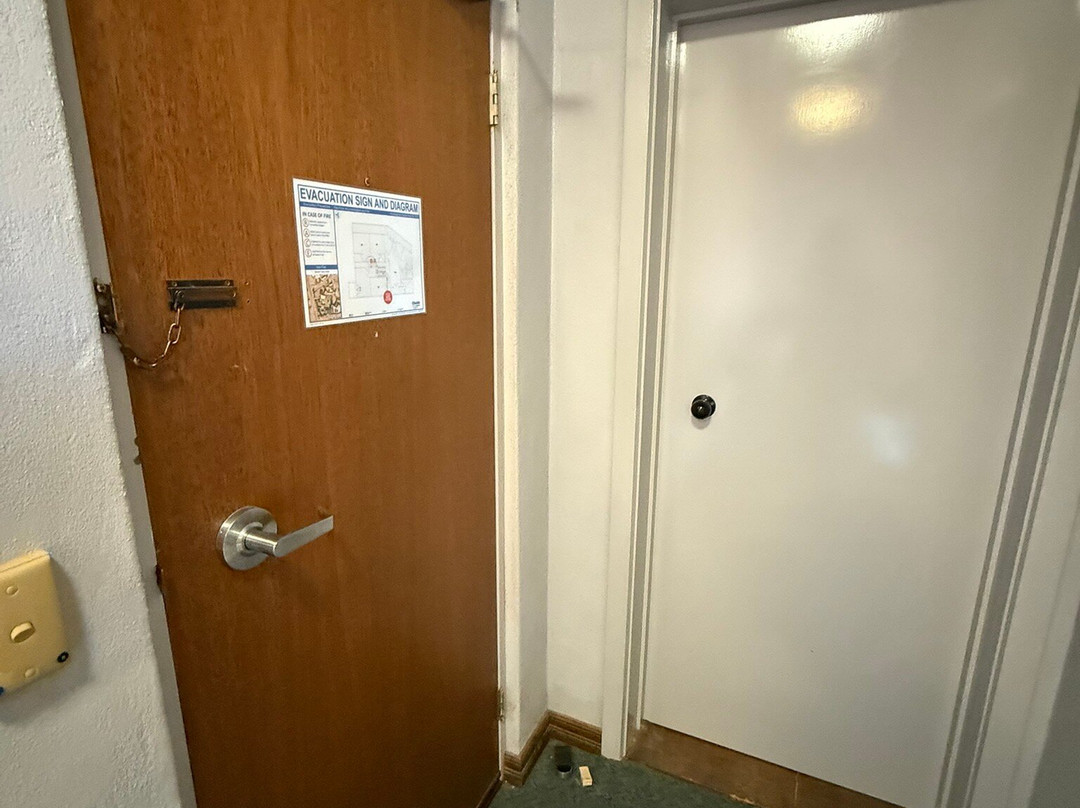 沙漠洞穴旅馆主图